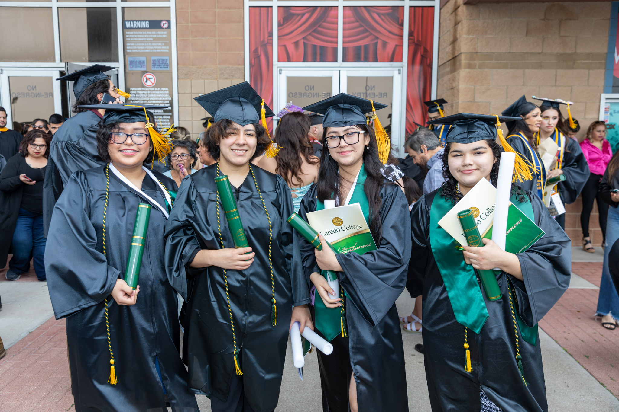 Joana-Commencement-2023-05.jpg