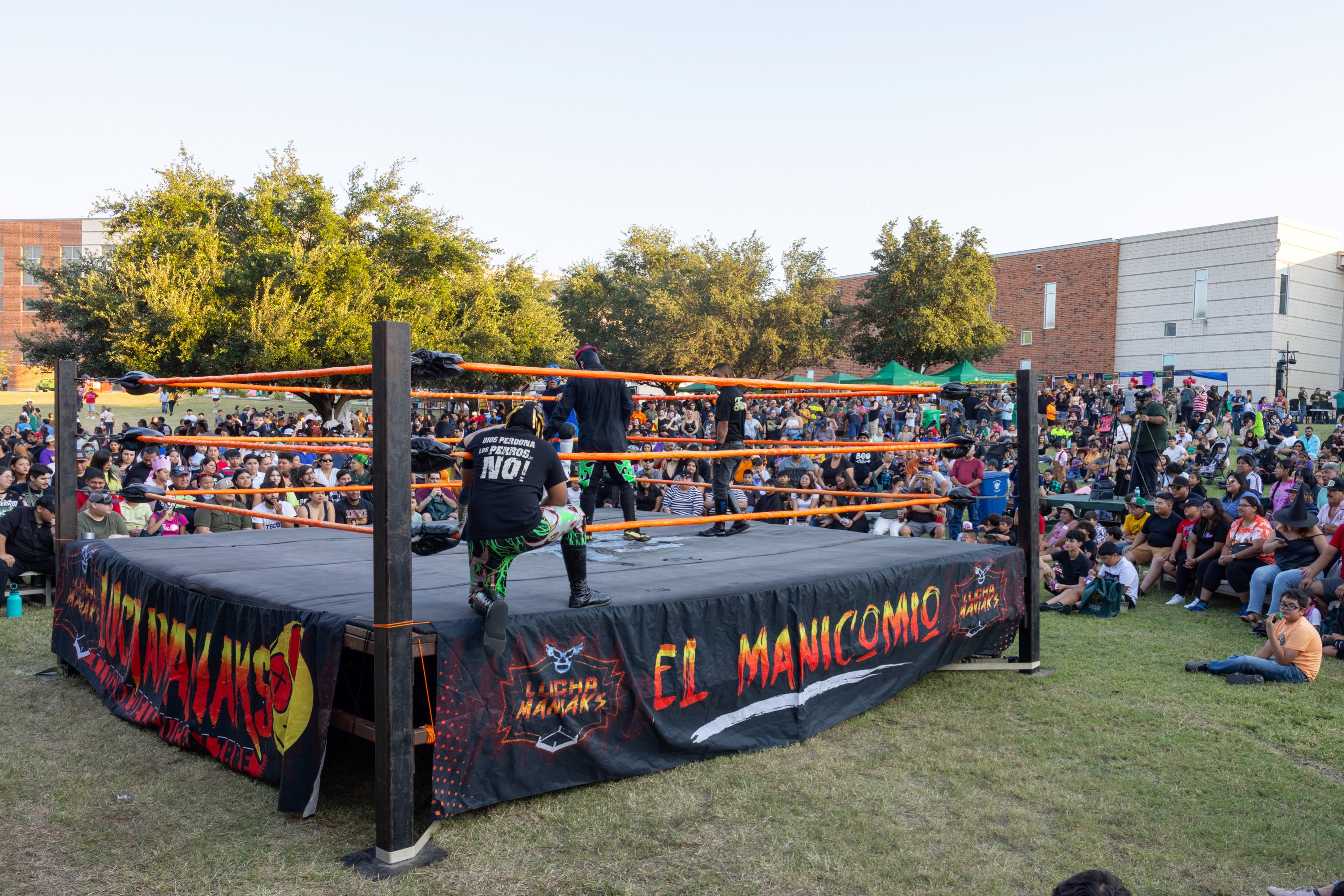 lucha libre at fall fest